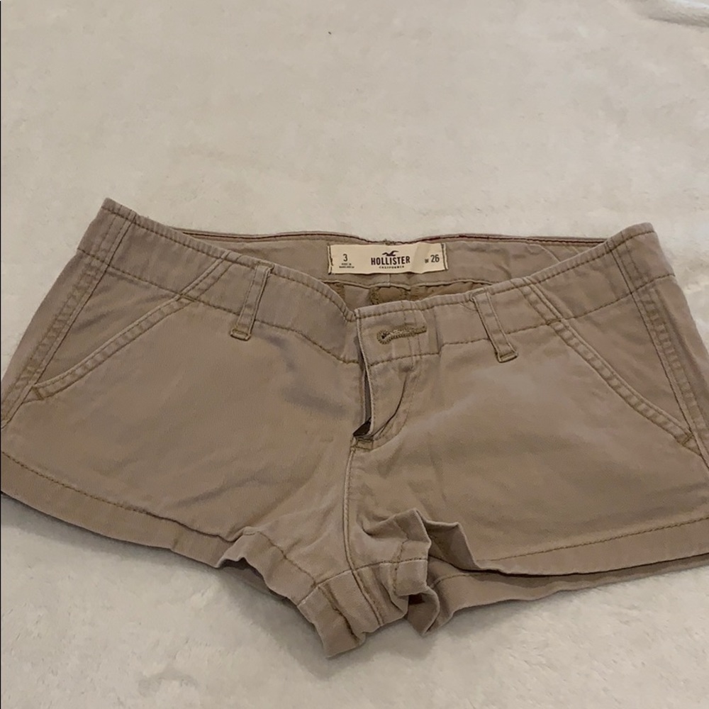 Hollister tan shorts